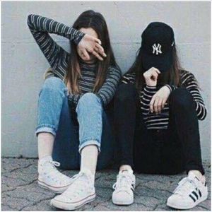 Meet your Posher, Dayana